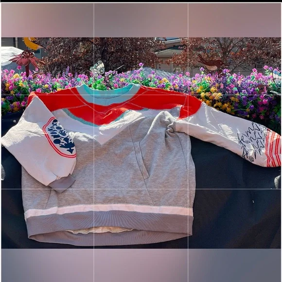 FP Movement - Piece of Me Sweatshirt (S) - Picture 4 of 7